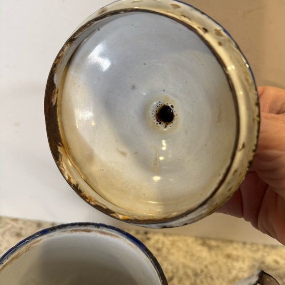 Vintage blue & white Enamelware Coffee Pot - Picture 6 of 10